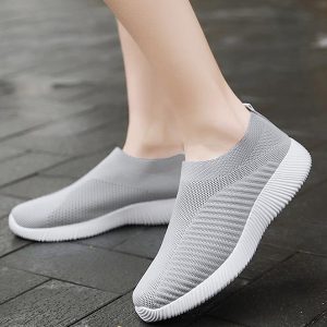 Wide Feet Shoes Lightweight Sneakers