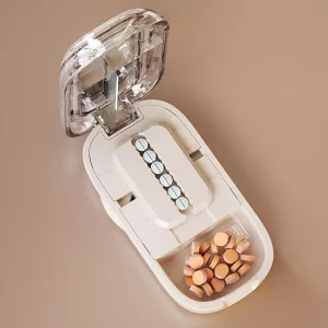 pill cutter, pill box, pill divider, pill storage box, pill case, medicine cutter