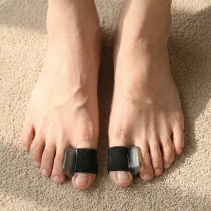 2pcs Soft Gel Big Toe Protection Separator Wearable Straightener Bunion Corrector